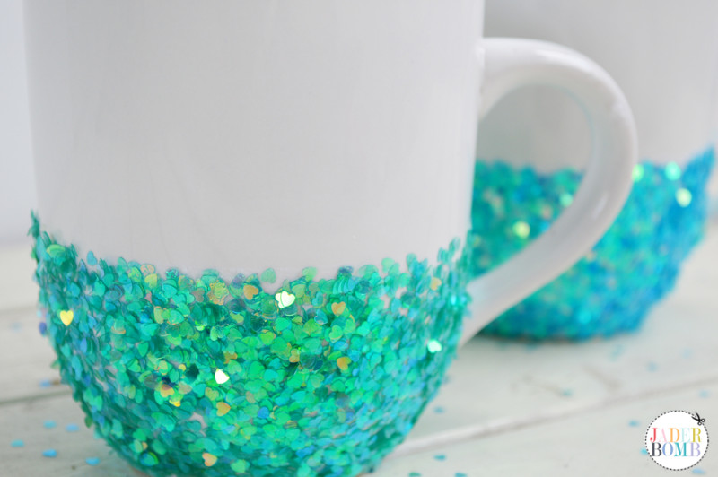 Applying Glitter to Mugs