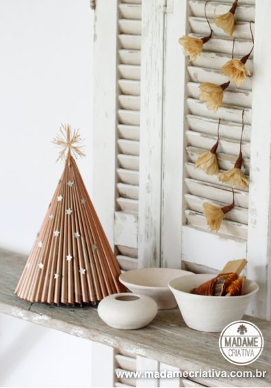 DIY Golden Christmas Tree