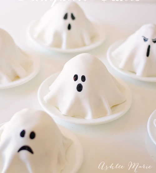 Mini Ghost Pumpkin Cakes