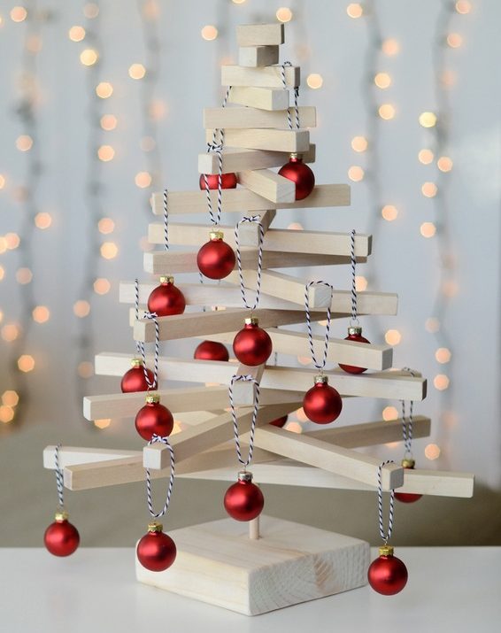 Wooden Tabletop Christmas Tree