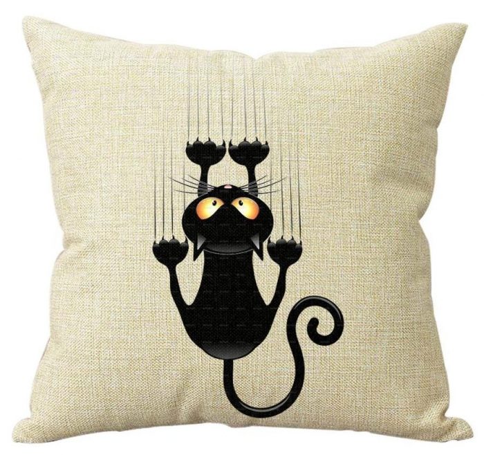 Decorative Climbing Cat Pillowcase