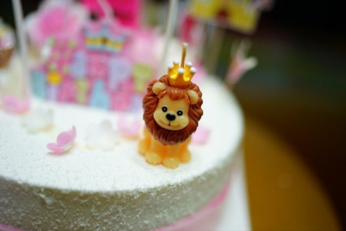 Cartoon King Lion Birthday Cake Candle