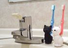 cat toothbrush holder